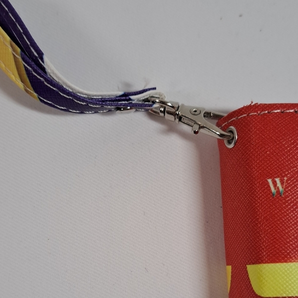 Wonder Woman Themed Phone Case - Red, Yellow, and Blue - Picture 9 of 10